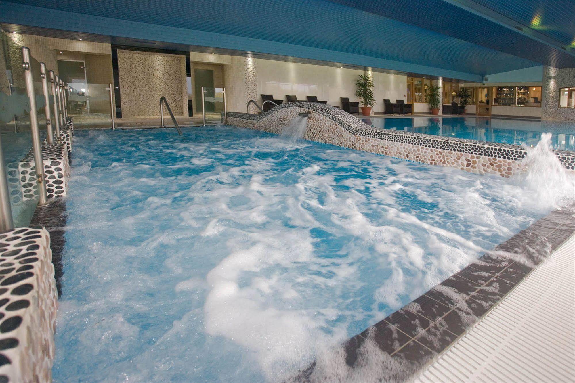 London Beach Country Hotel & Golf Club Тентърдън Екстериор снимка
