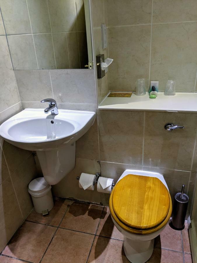 London Beach Country Hotel & Golf Club Тентърдън Екстериор снимка