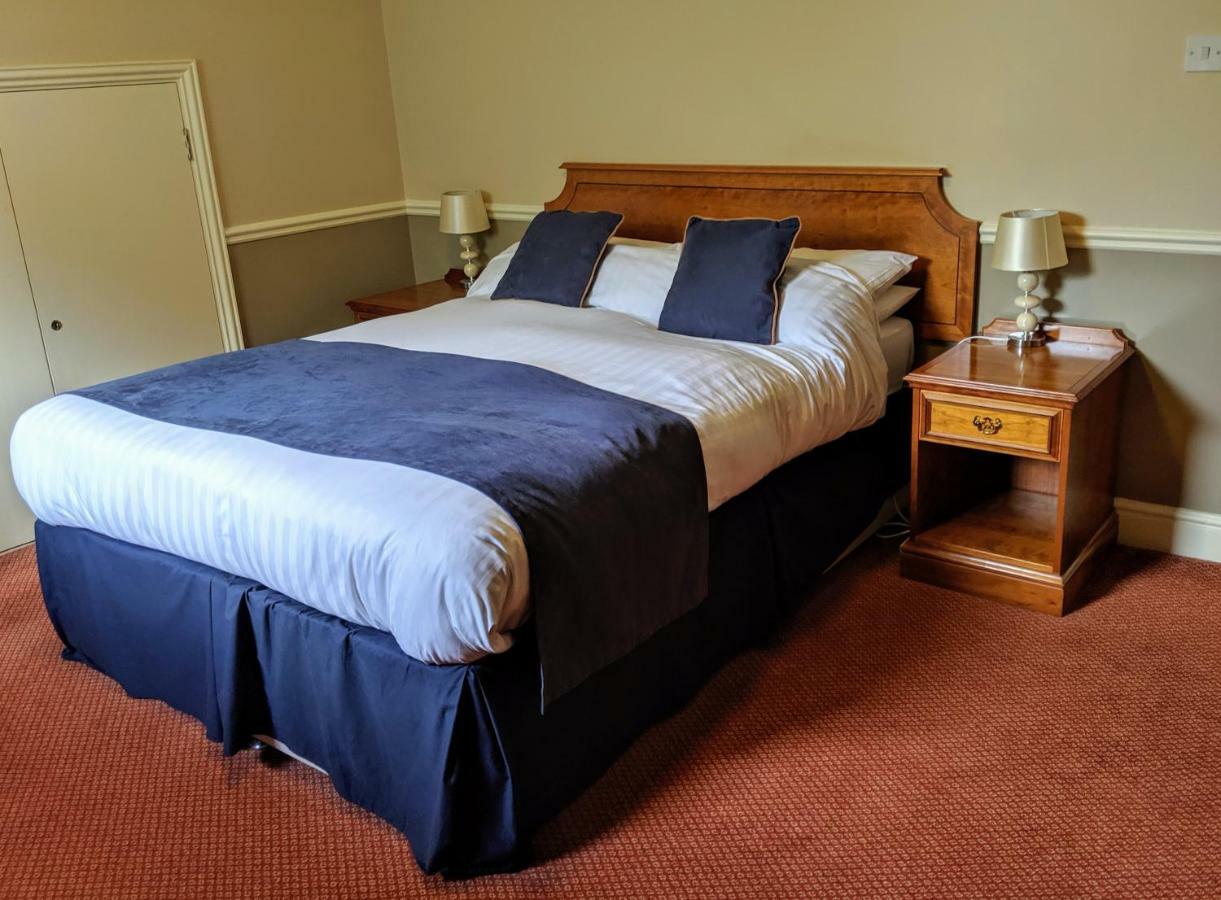 London Beach Country Hotel & Golf Club Тентърдън Екстериор снимка